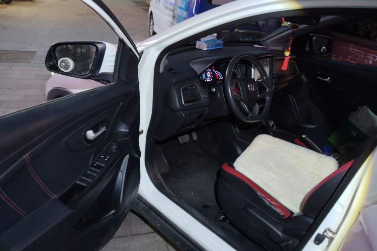 Used Luxgen U5 SUV 2017 1.6L CVT Jazz Edition
