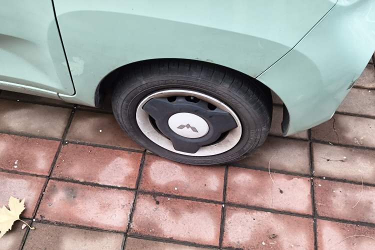 Used Wuling Hongguang MINIEV 2022 Macaron Fashion Model Lithium Iron Phosphate
