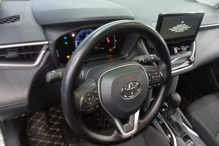 Used Toyota FRONTLANDER 2023 2.0L CVT Leading Edition
