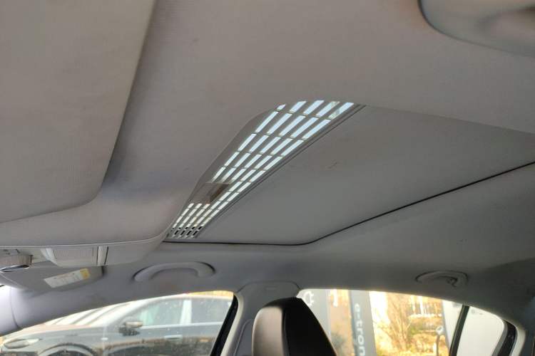 Used Volkswagen Magotan 2015 1.8TSI Advanced Model