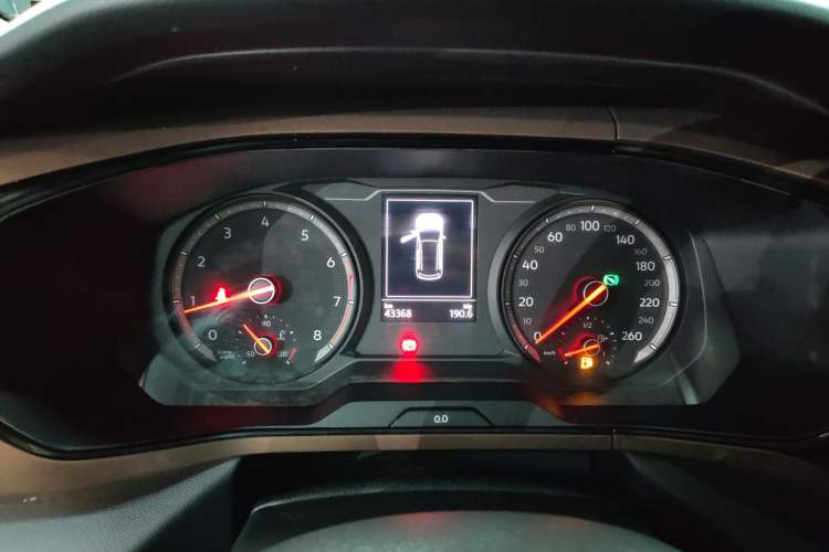 Used Volkswagen Tharu 2021 280TSI Two-Wheel Drive Comfort Edition
