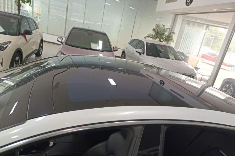 Used NETA S 2022 Extended-Range Version 1160 km Range Rear-Wheel-Drive Compact Edition
