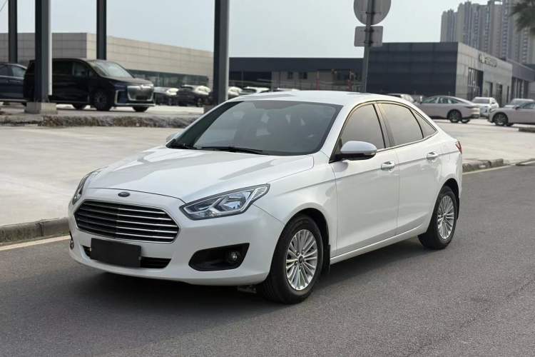 Used Ford Escort 2015 1.5L Automatic Comfort Model
