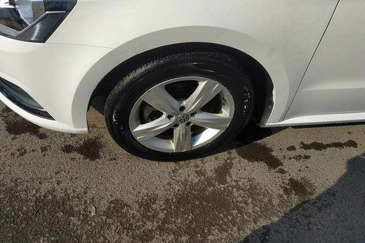 Used Volkswagen Lavida 2018 Classic 1.5L Automatic Fashion Edition China VI Standard
