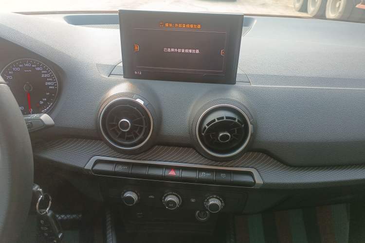 Used Audi Q2L 2018 35 TFSI Launch Exclusive Edition China VI