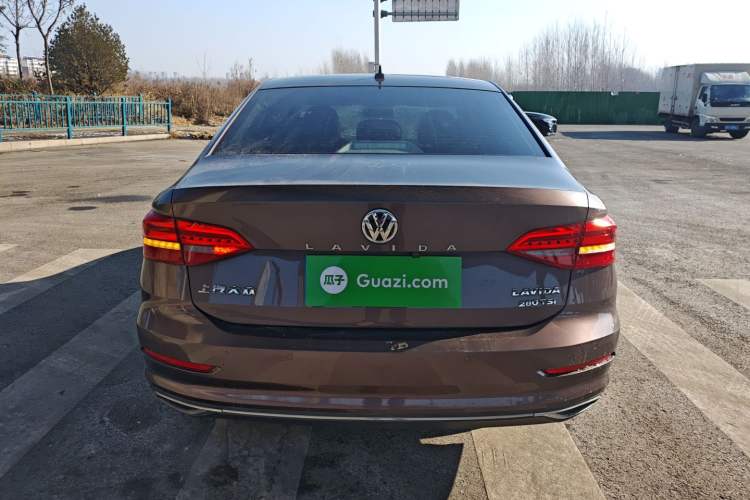 Used Volkswagen Lavida 2018 1.5L Automatic Comfort Edition China V Standard