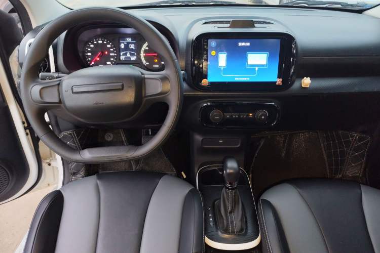 Used Roewe Clever 2022 311km QiQi BoBo Edition
