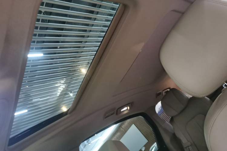 Used Buick GL8 2021 ES Land Cruiser 653T Luxury Edition
