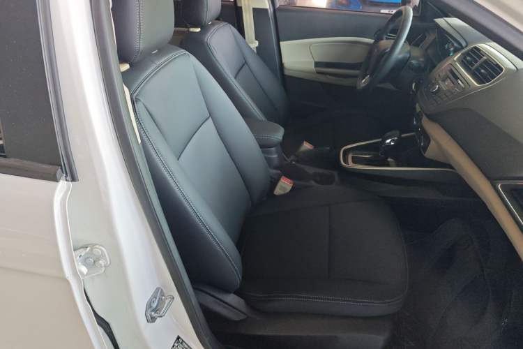 Used Ford Escort 2015 1.5L Automatic Comfort Model
