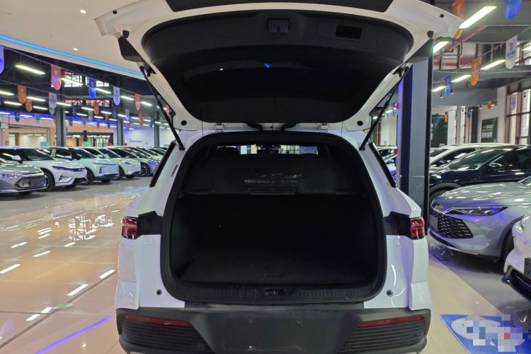 Used BYD Song Pro New Energy 2024 HONOR Edition DM-i 71KM Navigation Model