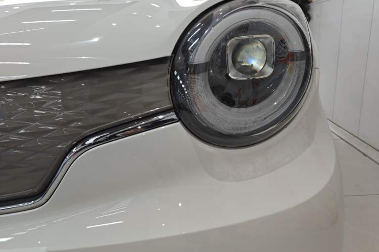 Used Brilliance Xinri i03A 2022 Online Booking Custom Edition
