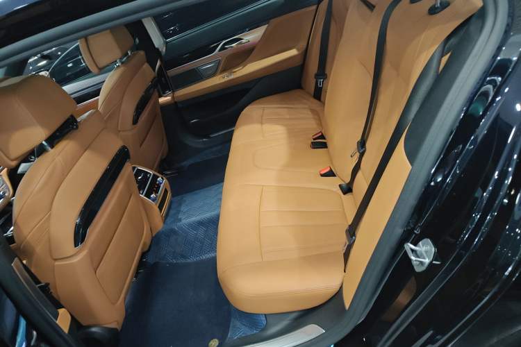 Used BMW 7 Series 2018 730Li Leading Model M Sport Package