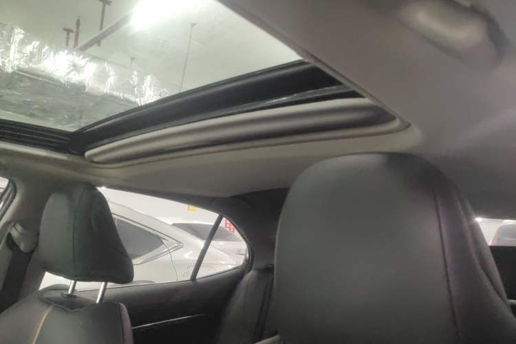 Used Toyota Camry 2021 Dual-Motor 2.5 HGVP Leading Edition
