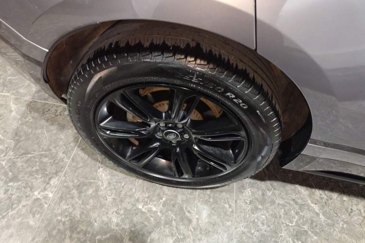 Used Land Rover Range Rover Velar 2023 250 PS Ebony Black Limited Edition