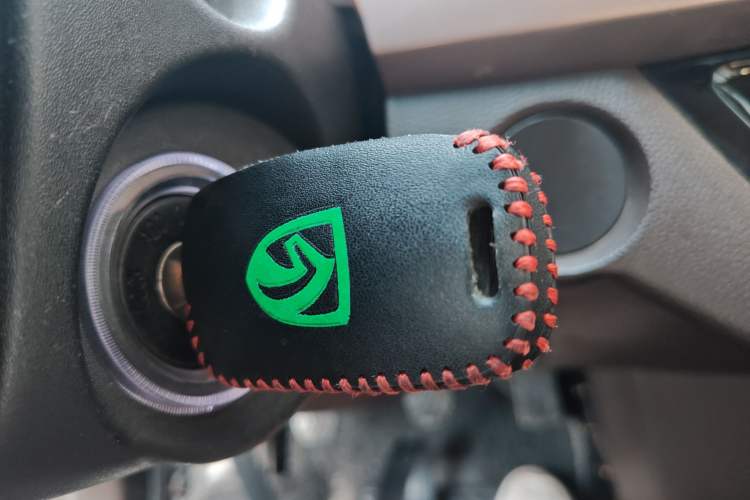 Used Baojun 310W 2017 1.5L Manual Fashion Model China V
