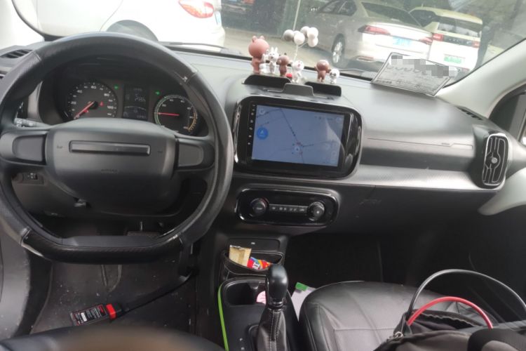 Used Roewe Clever 2021 302 km New Four-Seater Super-Efficient Version
