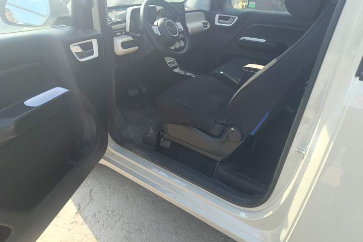 Used Wuling Hongguang MINIEV 2024 3rd Generation 215km Youth Edition