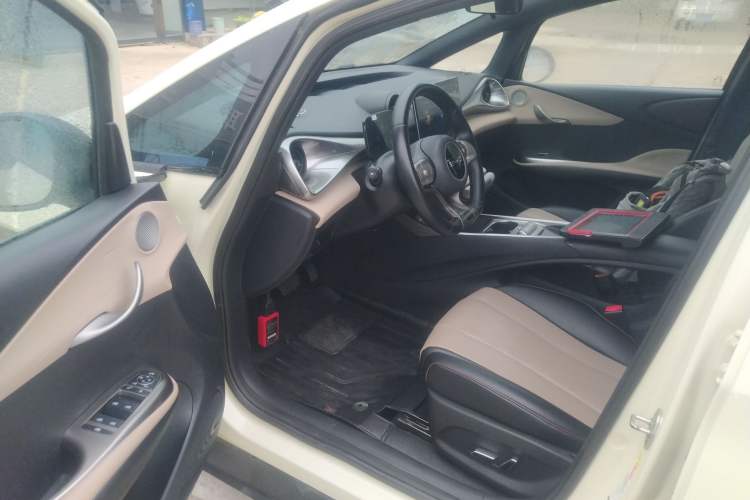 Used BYD Dolphin 2023 420 km Free Version
