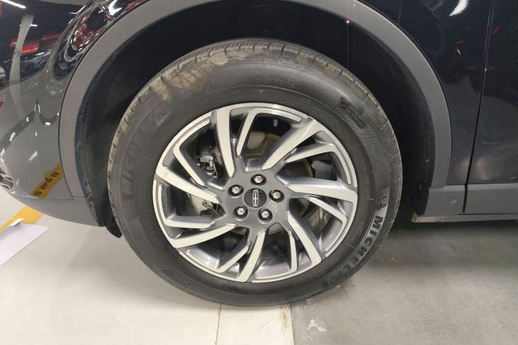 Used Lincoln Corsair 2024 2.0T Two-Wheel Drive Deluxe Edition
