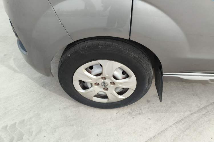 Used Jinbei New Hiace X30L 2019 1.5L Van Wealth Edition China VI SWC15M
