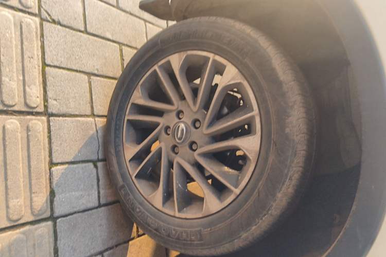 Used GAC Trumpchi GS4 2017 235T G-DCT Two-Wheel Drive Elite Edition