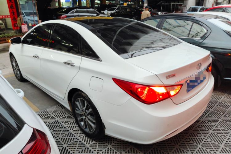 Used Hyundai Sonata 2013 2.0L Automatic Luxury Edition