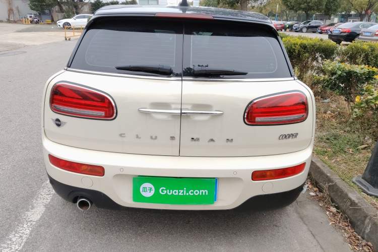 Used  Clubman 2019 1.5T COOPER Connoisseur
