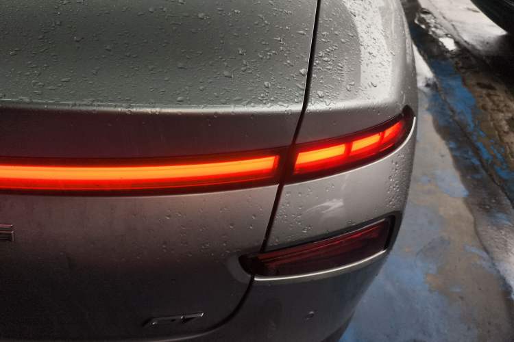 Used XPeng P7 2020 670N
