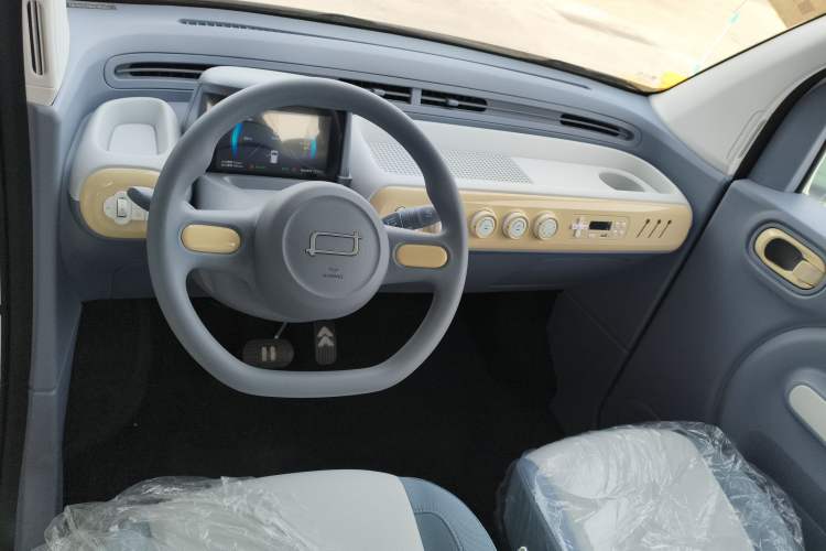 Used Bestune Pony 2025 222km Range Agile Horse
