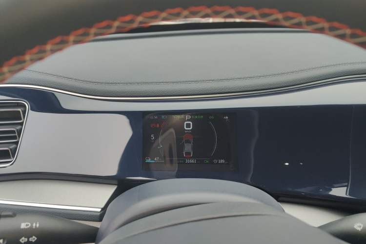 Used BYD Qin PLUS 2021 EV 400KM Luxury Model