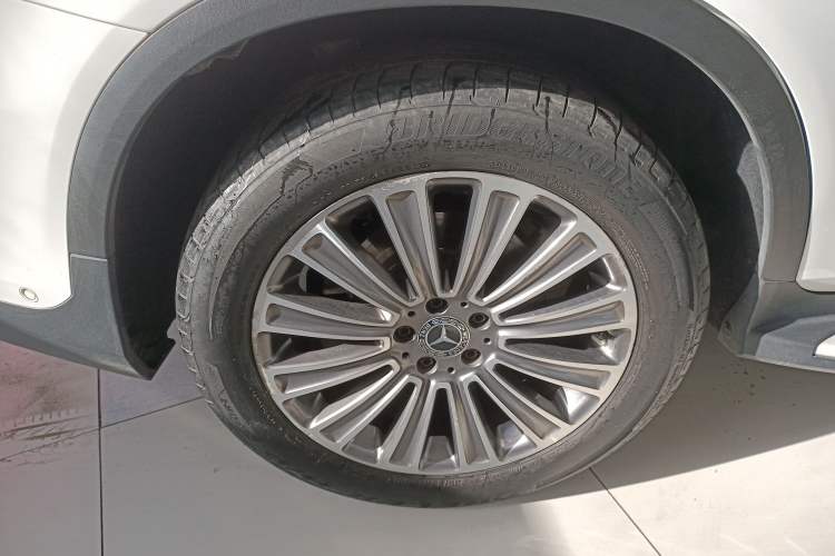 Used Mercedes-Benz GLC 2017 GLC 260 4MATIC Dynamic Edition
