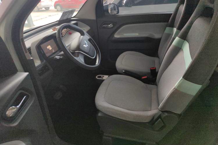 Used Wuling Hongguang MINIEV 2022 Macaron Premium Model – Lithium Iron Phosphate
