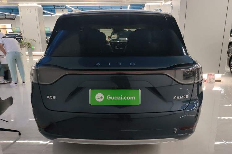 Used Hima AITO M9 2024 All-Electric Ultra Version 100 kWh 6-Seater Model
