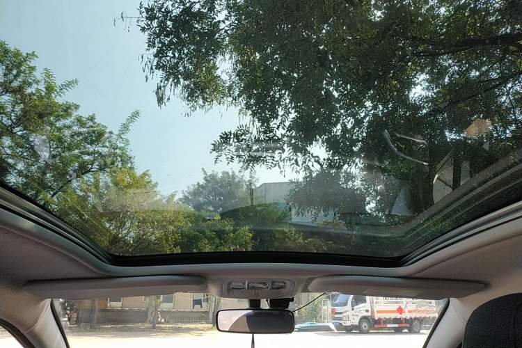 Used Peugeot 2008 2014 1.6L Automatic Fashion Edition