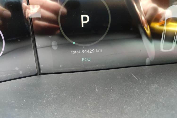 Used Changan UNI-V 2022 1.5T Prestige Version
