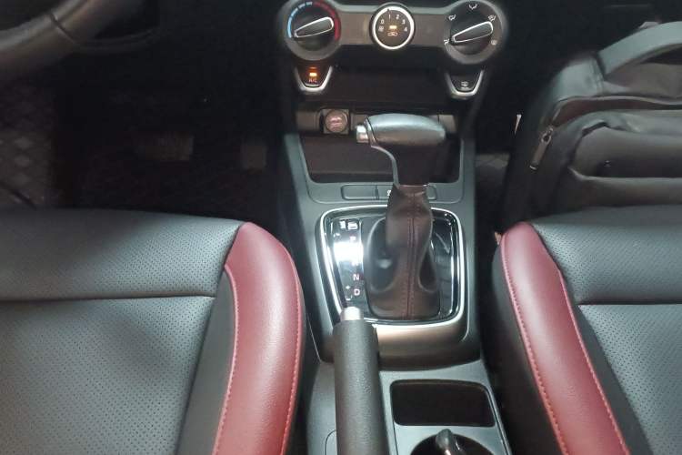 Used Kia KX Cross 2019 1.6L Automatic Dynamic Sunroof Version China VI