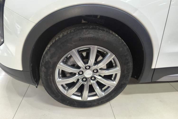 Used Cadillac XT4 2020 28T Two-Wheel-Drive Leading Version