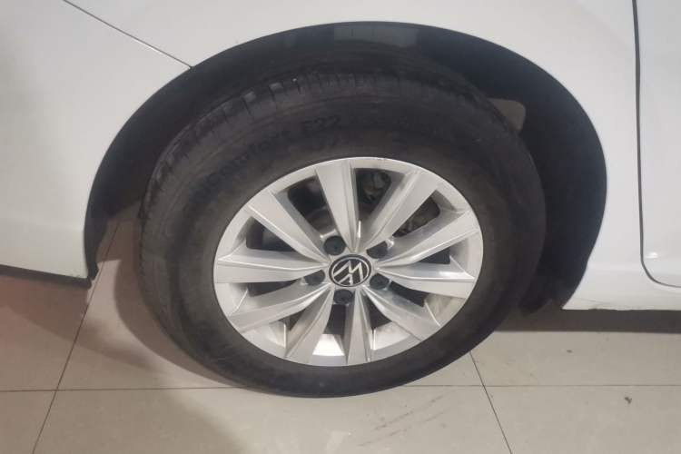 Used Volkswagen Lavida 2023 Revised 1.5L Automatic DeYi Edition