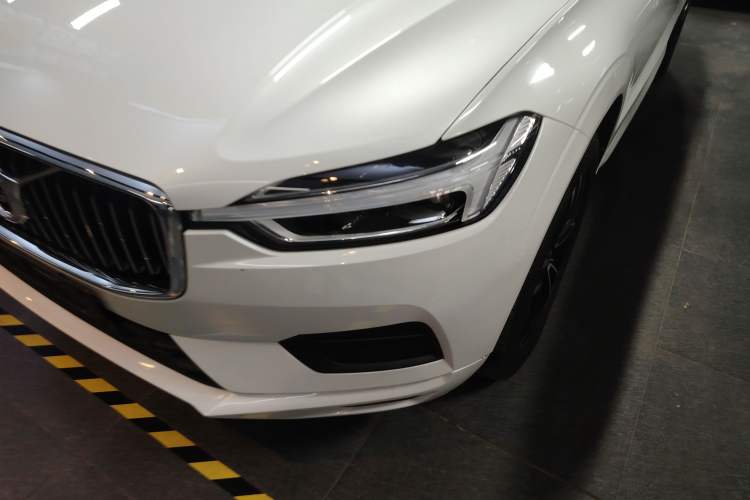 Used Volvo XC60 2019 T5 4x4 Smart Edition China V Standard
