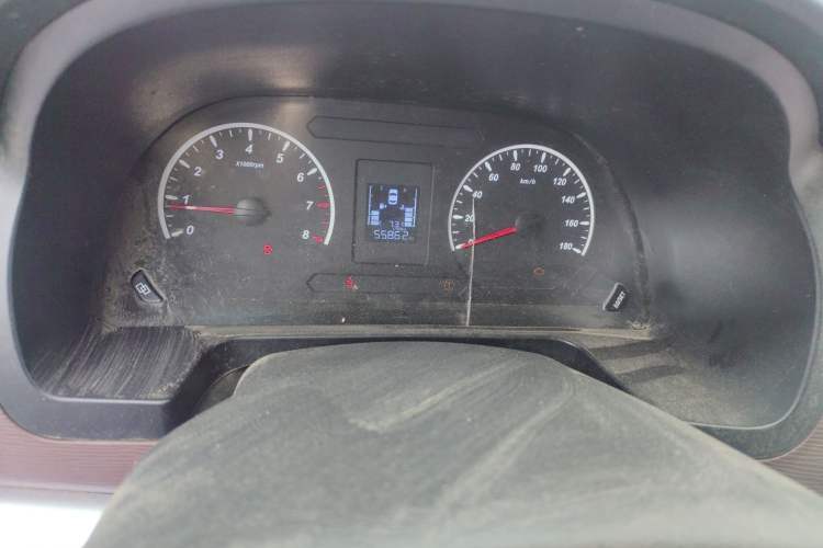 Used FORTHING Lingzhi 2019 M5L 1.6L 7-Seater Base Model China VI Standard