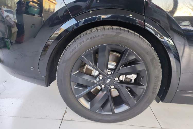 Used Li Auto L7 2023 Pro Model
