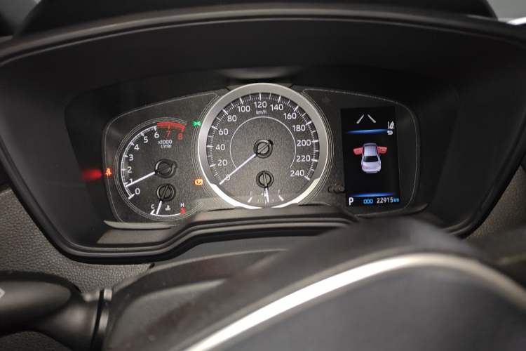 Used Toyota Levin 2022 185T CVT Luxury Edition
