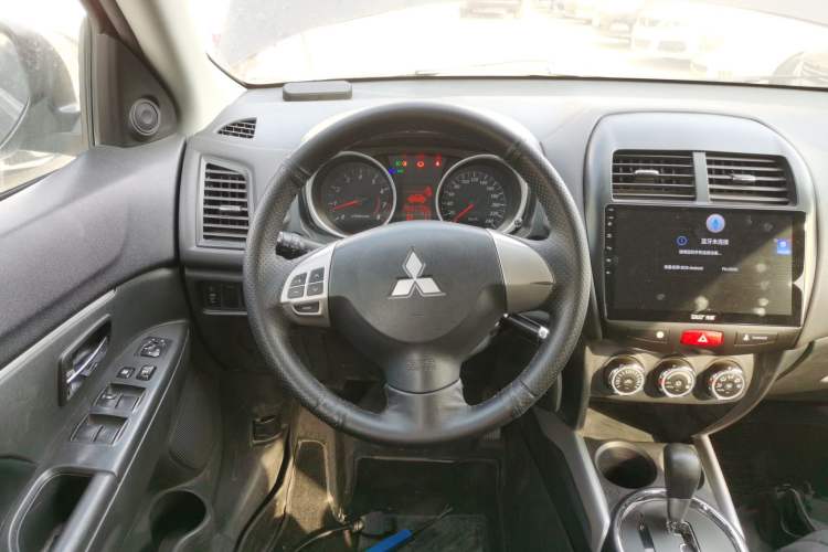 Used Mitsubishi ASX 2013 2.0L CVT Two-Wheel Drive Elite Edition