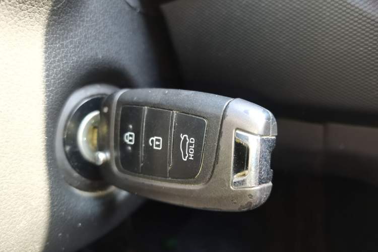 Used Hyundai Celesta 2018 1.6L Automatic GL Enjoyment Edition China VI compliant
