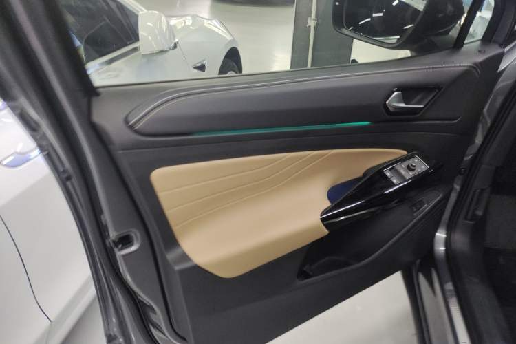 Used Volkswagen ID.4 X 2021 Pro Smart Long-Range Edition
