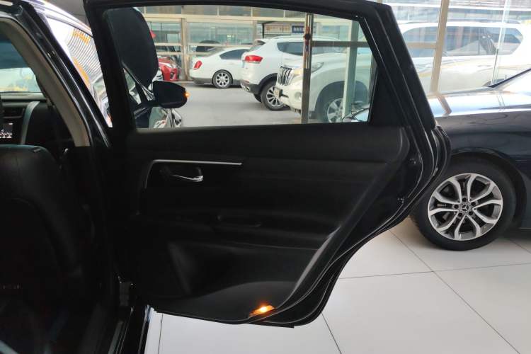 Used Nissan Teana 2016 Revised Version 2.0L XL Comfort Edition
