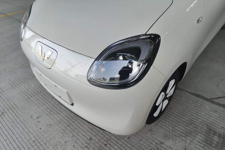 Used Wuling Hongguang MINIEV 2025 Four-Door Version Advanced Edition
