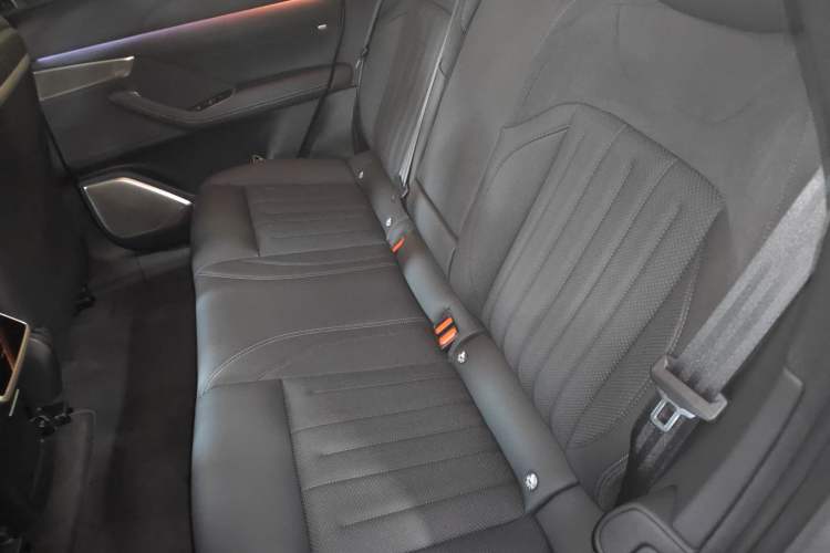 Used ONVO L60 2024 60 kWh Rear-Drive Version