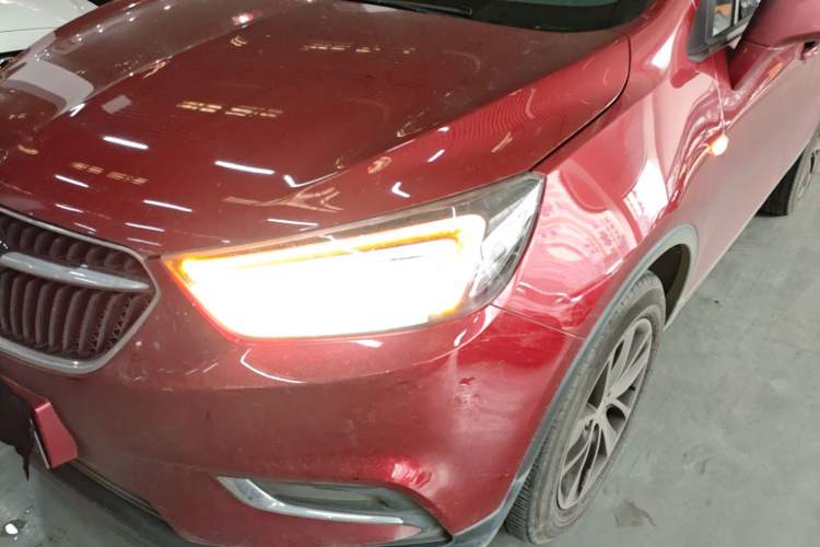 Used Buick Encore 2016 18T Automatic Two-Wheel Drive Urban Fashion Model
