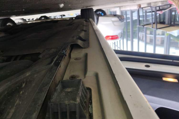 Used BMW 5 Series 2017 525Li Leading Model
